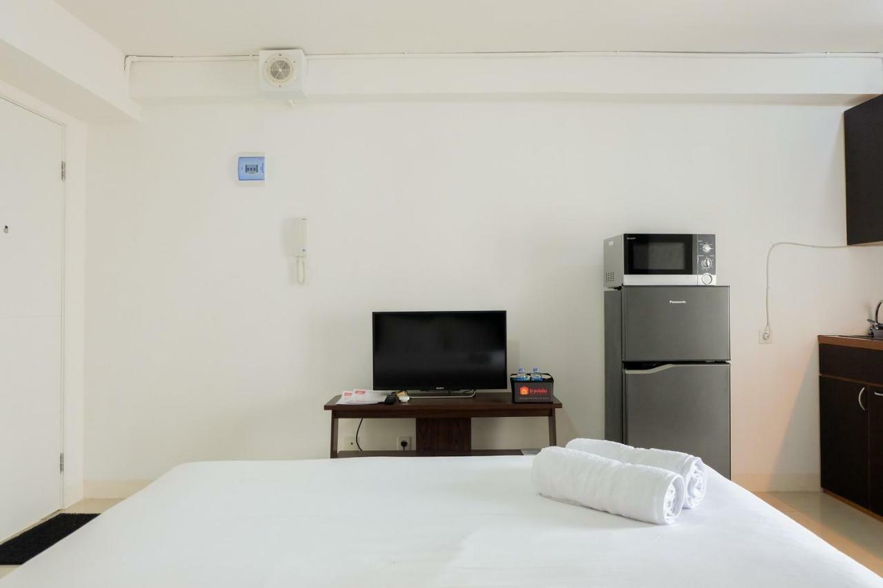 New At Bassura Near Shopping Mall By Travelio * Jakarta